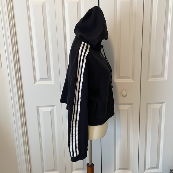 Adidas Sweatshirt - Picture 3 of 4